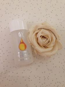 The Body Shop Sweet Almond Oil Nail Varnish review